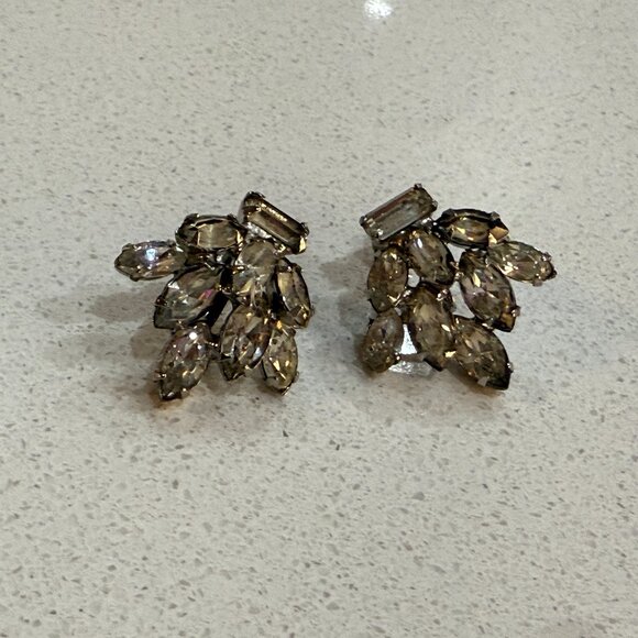 Vintage Screw Back Rhinestone Earrings - Picture 3 of 3